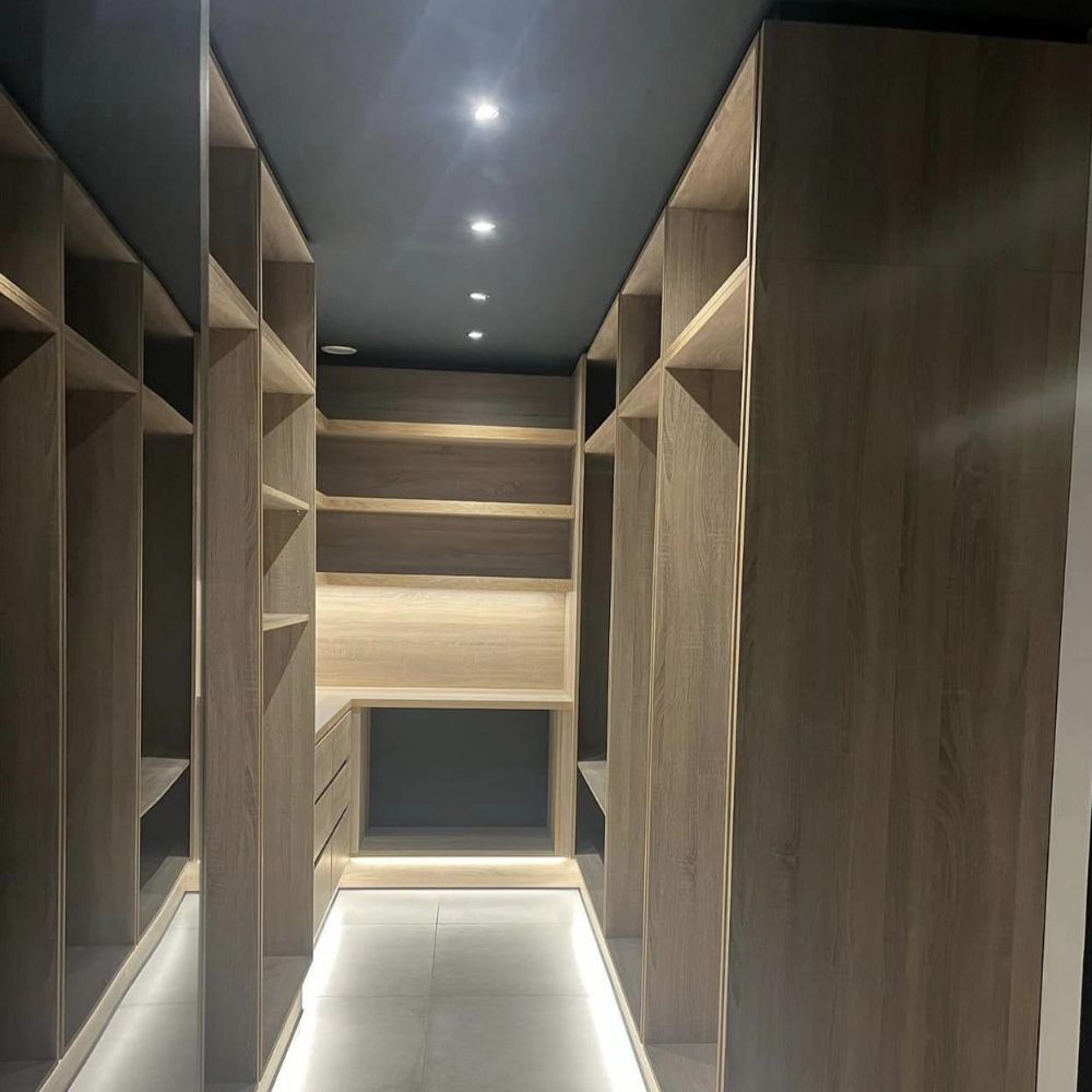 Spacio, Dressing moderne – Image 2