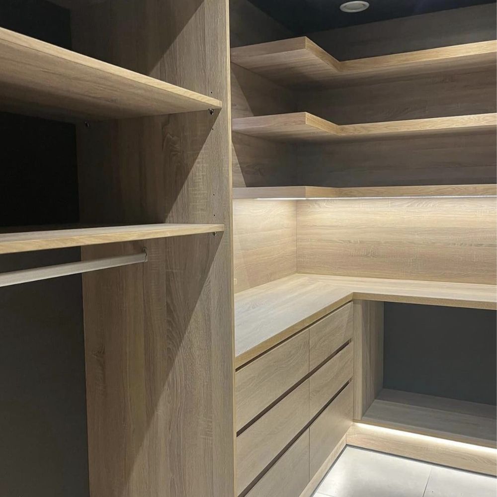 Spacio, Dressing moderne – Image 4
